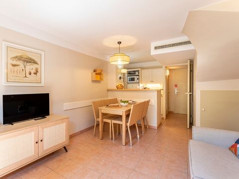 MAISON 6 personnes - 2 chambres - duplex - terrasse - climatisé - rénové