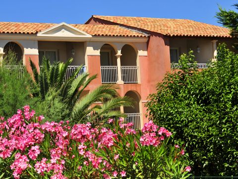 Pierre & Vacances Residence Le Hameau de la Pinède - Camping Var - Image N°10