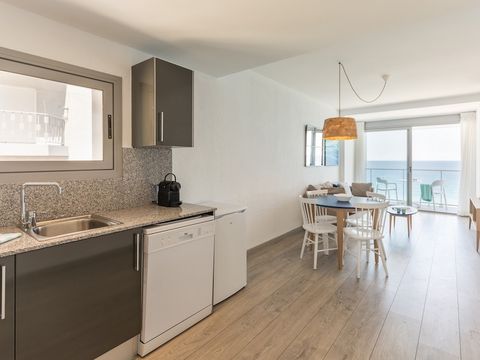 APPARTEMENT 4 personnes - 2 chambres -Balcon - Vue Mer