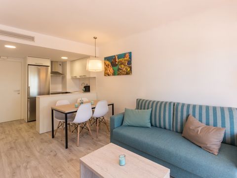 APPARTEMENT 4 personnes - 1 CHAMBRE - BALCON 