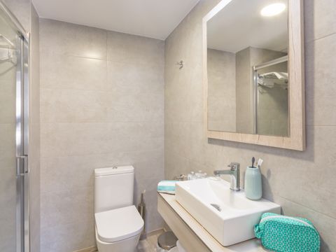 APPARTEMENT 4 personnes - 1 CHAMBRE - BALCON 
