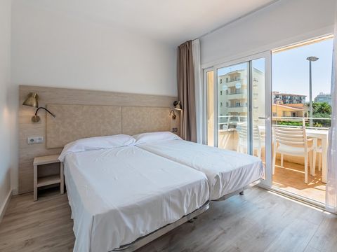 APPARTEMENT 5 personnes - 2 CHAMBRES - BALCON