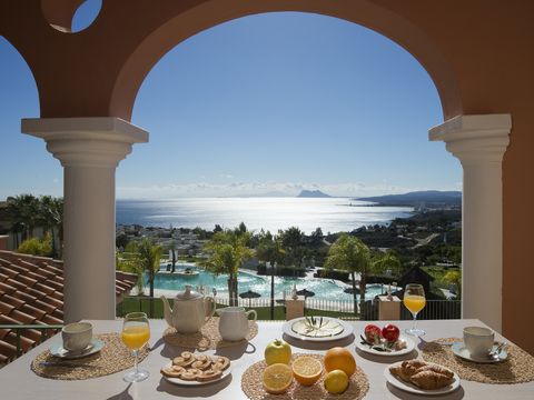 APPARTEMENT 8 personnes - 3 Chambres - Balcon