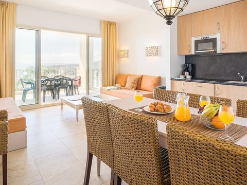 APPARTEMENT 8 personnes - 3 Chambres - Balcon