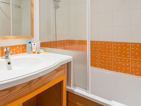 STUDIO 4 personnes - 1 coin nuit - Balcon