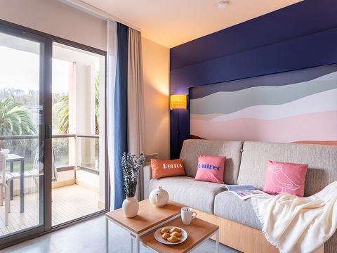 STUDIO 4 personnes - 1 COIN NUIT - TERRASSE OU BALCON