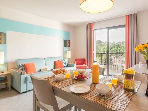 APPARTEMENT 5 personnes - 1 CHAMBRE - TERRASSE OU BALCON