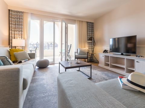 APPARTEMENT 8 personnes - 3 chambres - Terrasse ou balcon - Bâtiments portuaires