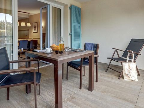 APPARTEMENT 4 personnes - 1 chambre - Côté rue - Bâtiments du port