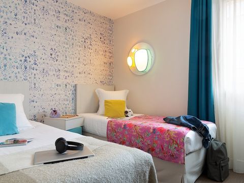 APPARTEMENT 6 personnes - 2 chambres - Côté rue - Bâtiments portuaires