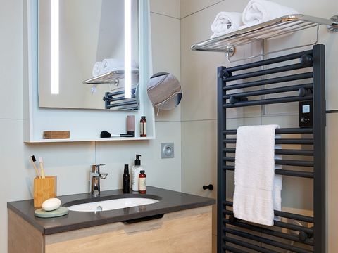 APPARTEMENT 6 personnes - 2 chambres - Bâtiment des douanes