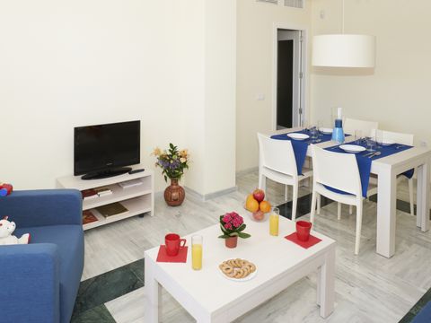 APPARTEMENT 6 personnes - 2 chambres - balcon