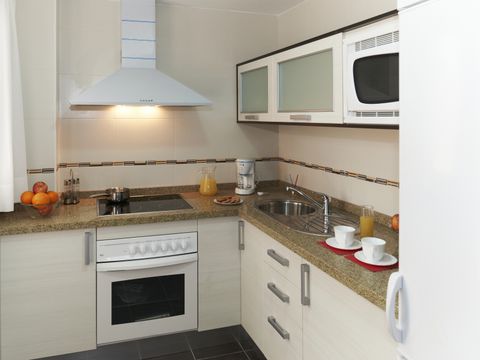 APPARTEMENT 6 personnes - 2 chambres - balcon