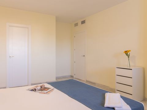 APPARTEMENT 8 personnes - 3 chambres - terrasse spacieuse