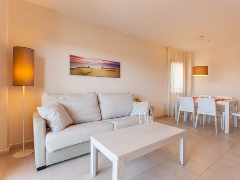 APPARTEMENT 4 personnes - 2 CHAMBRES - BALCON