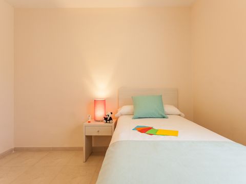 APPARTEMENT 6 personnes - 2 CHAMBRES - TERRASSE SPACIEUSE