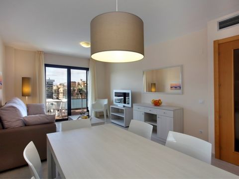 APPARTEMENT 6 personnes - 2 CHAMBRES - BALCON