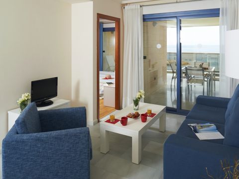 APPARTEMENT 5 personnes - (max. 4 adultes) Standard Vue sur la mer