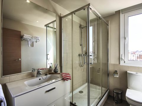 Pierre & Vacances Résidence Barcelona Sants - Camping Barcelone - Image N°7