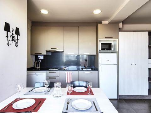 Pierre & Vacances Résidence Barcelona Sants - Camping Barcelone - Image N°9