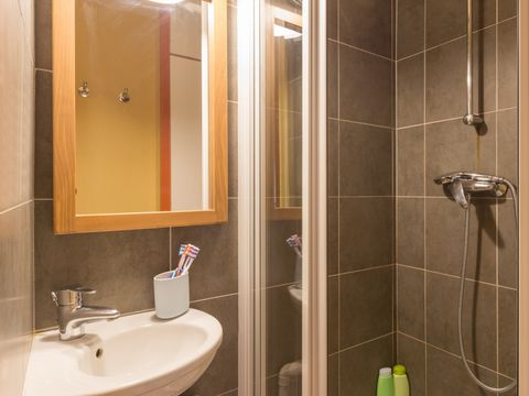 APPARTEMENT 6 personnes - 1 chambre + 1 coin nuit - Duplex