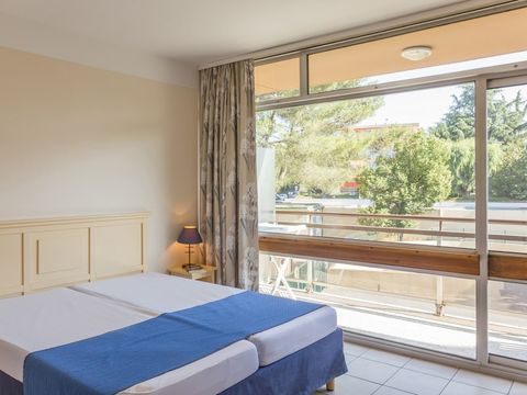 APPARTEMENT 6 personnes - 1 chambre + 1 coin nuit