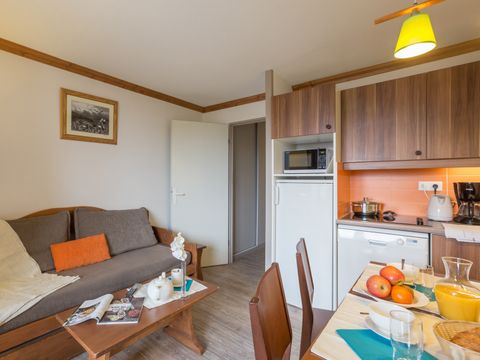 APPARTEMENT 6 personnes - 1 chambre + 1 coin nuit