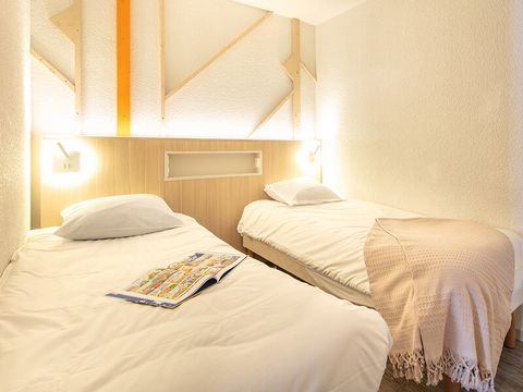 APPARTEMENT 6 personnes - 1 chambre + 1 coin nuit