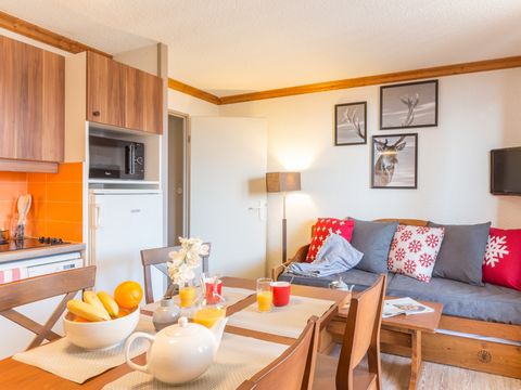 APPARTEMENT 6 personnes - 1 chambre + 1 coin nuit - orientation sud