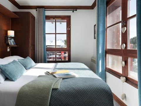 APPARTEMENT 4 personnes - Appartement 4 personnes - 1 chambre - Piscine vue Mont Blanc extérieure (AWL24M)