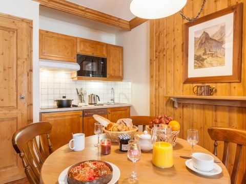 APPARTEMENT 4 personnes - Appartement 4 personnes - 1 chambre - Sans balcon - Piscine extérieure (AWL24RD)