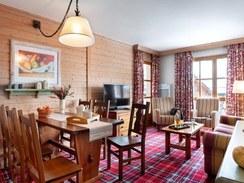 APPARTEMENT 8 personnes - Appartement 8 personnes - 3 chambres - Duplex - Piscines extérieure et intérieure (AWL48C)