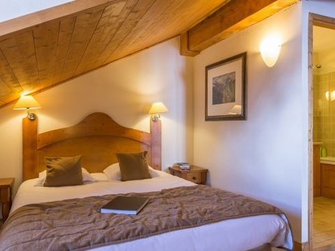 APPARTEMENT 10 personnes - Appartement 10 personnes - 4 chambres - Duplex - Piscines extérieure et intérieure (AWL510C)