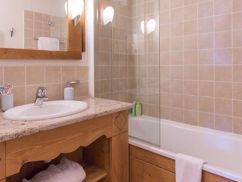 APPARTEMENT 10 personnes - Appartement 10 personnes - 4 chambres - Duplex - Piscines extérieure et intérieure (AWL510C)