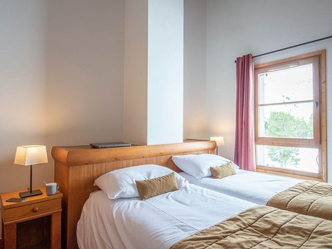 Appartement 10 personnes - 4 chambres - Piscine extérieure - Supérieur - Balcon