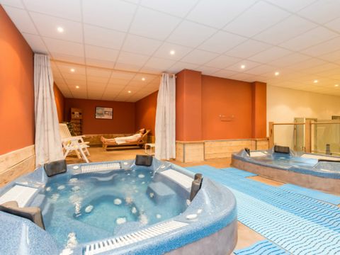 Pierre & Vacances Résidence Les Temples du Soleil - Camping Savoie - Image N°5