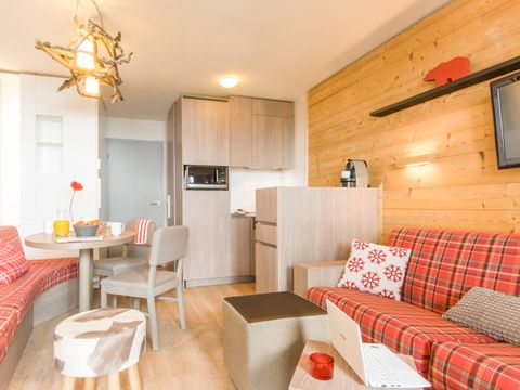 APPARTEMENT 4 personnes - 1 chambre - Balcon - Vue sur la montagne