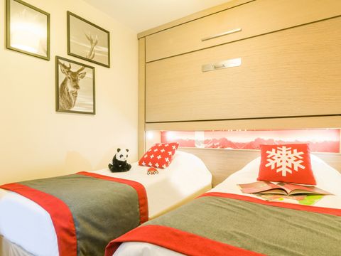 APPARTEMENT 4 personnes - 1 chambre - Balcon - Vue sur la montagne