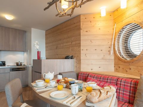 APPARTEMENT 6 personnes - 2 chambres - Balcon