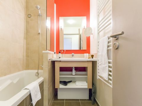 APPARTEMENT 6 personnes - 2 chambres - Balcon - Vue sur la montagne