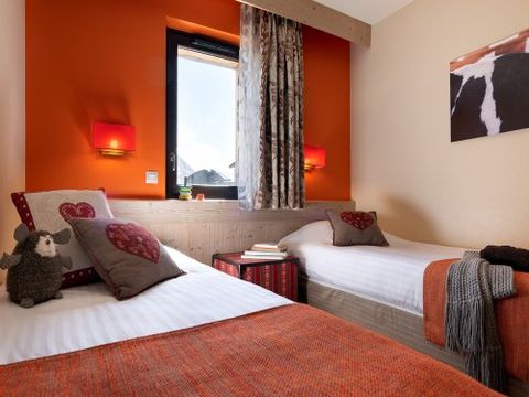 APPARTEMENT 8 personnes - Appartement 8 personnes - 3 chambres - Balcon - Vue montagne dégagée (48S)