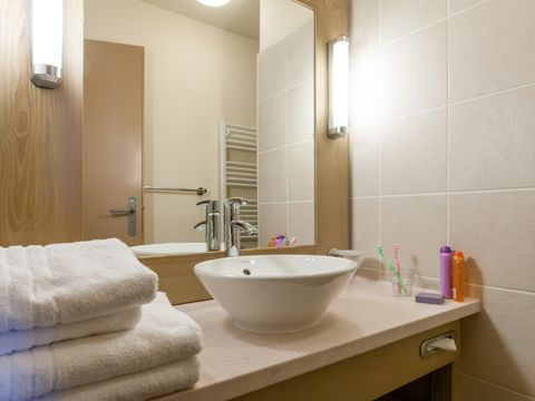 APPARTEMENT 6 personnes - 2 chambres - Balcon