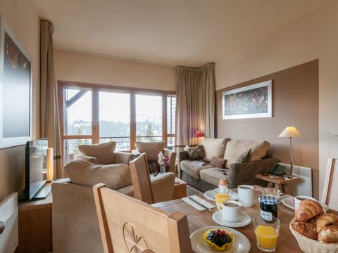 APPARTEMENT 8 personnes - 3 chambres - Balcon