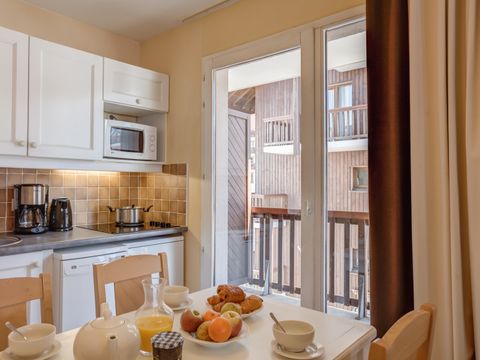 STUDIO 4 personnes - 1 coin nuit