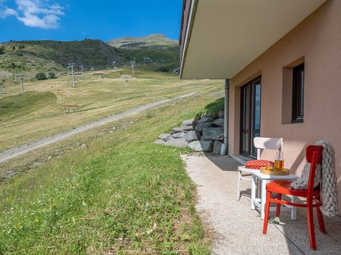 APPARTEMENT 6 personnes - 1 chambre + 1 coin nuit - Vue montagne