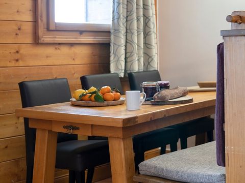 APPARTEMENT 7 personnes - 2 chambres à coucher + 1 coin nuit - sans balcon