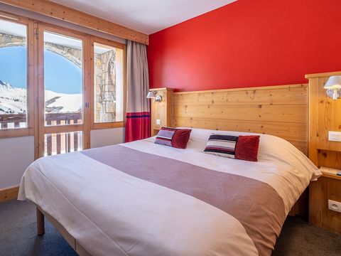 APPARTEMENT 6 personnes - - 1 chambre + 1 alcôve - Vue sur la montagne - Orientation sud