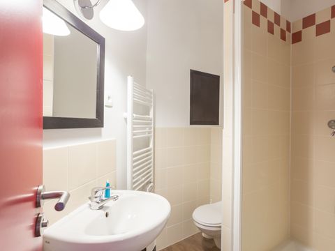 APPARTEMENT 6 personnes - 1 chambre + 1 coin nuit