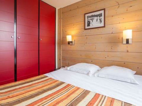 APPARTEMENT 6 personnes - 1 chambre + 1 coin nuit