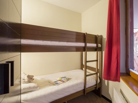 APPARTEMENT 6 personnes - 1 chambre + 1 coin nuit